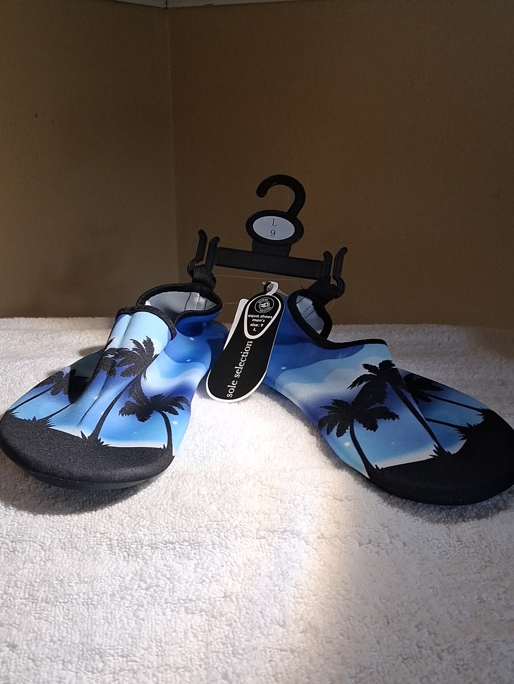 Men's Blue Palm-Print Water Shoes -